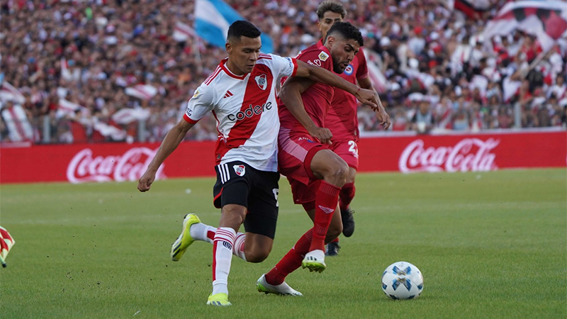 River igualó con Argentinos Juniors en el Monumental: goles del 1 a 1