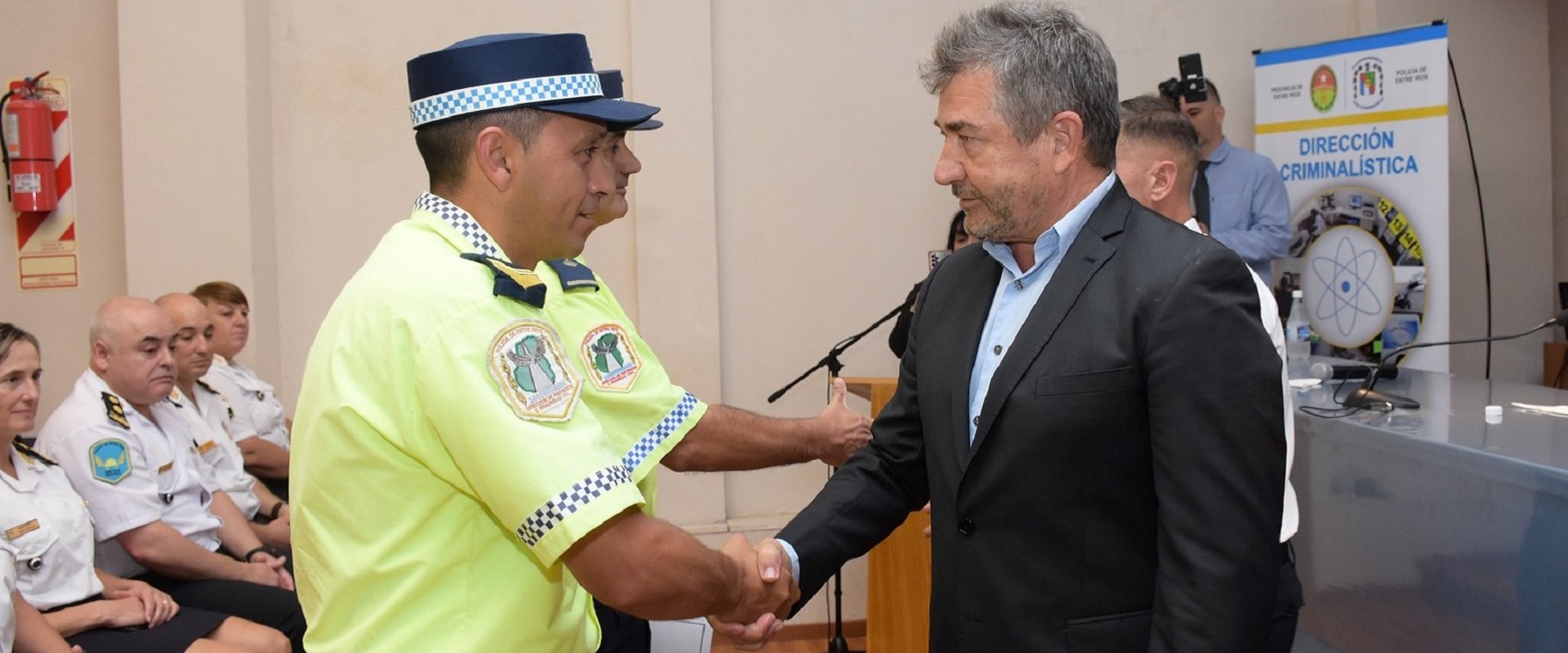 Reconocimiento al personal destacado de la Policía de Entre Ríos