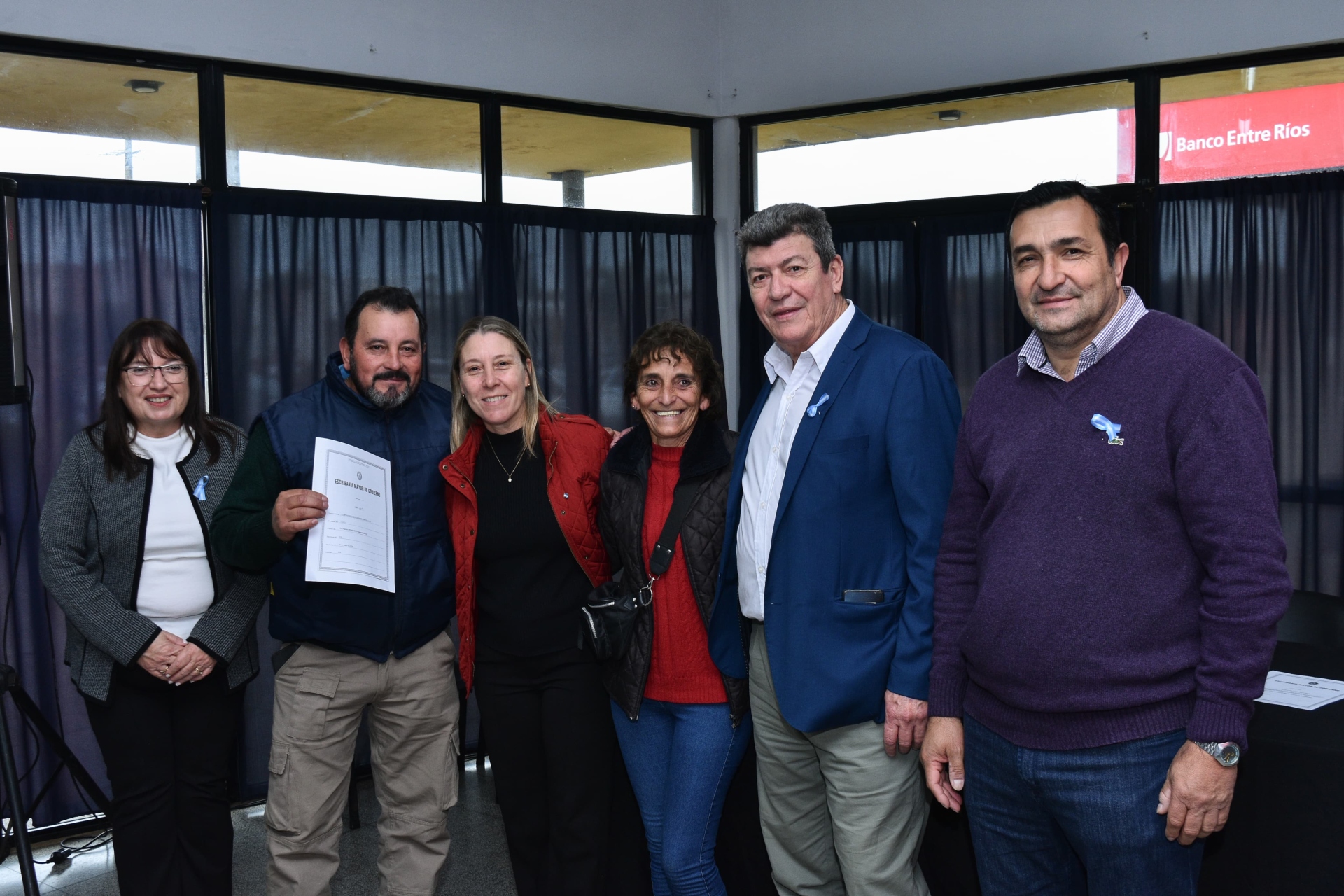 Se rubricaron escrituras para familias de Colonia Ayuí y Los Charrúas