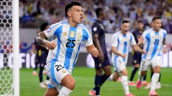 Por penales, Argentina le ganó a Ecuador y pasó a semis de la Copa América